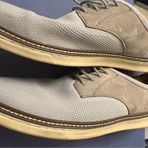 J&M Men's Gray and Brown Sheepskin Derby Shoes